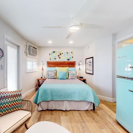 Sea Rocket 8 Hotel St. Pete Beach Kültér fotó